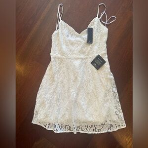 Lulus white lace A line dress never worn! Perfect condition. New with tags.